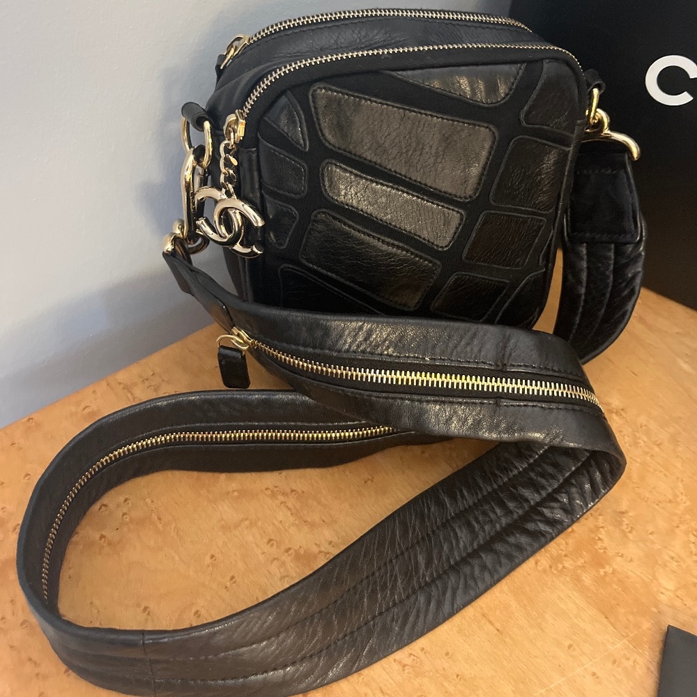 Authentic Chanel Camera Bag Giraffe Pattern Purse - image 3